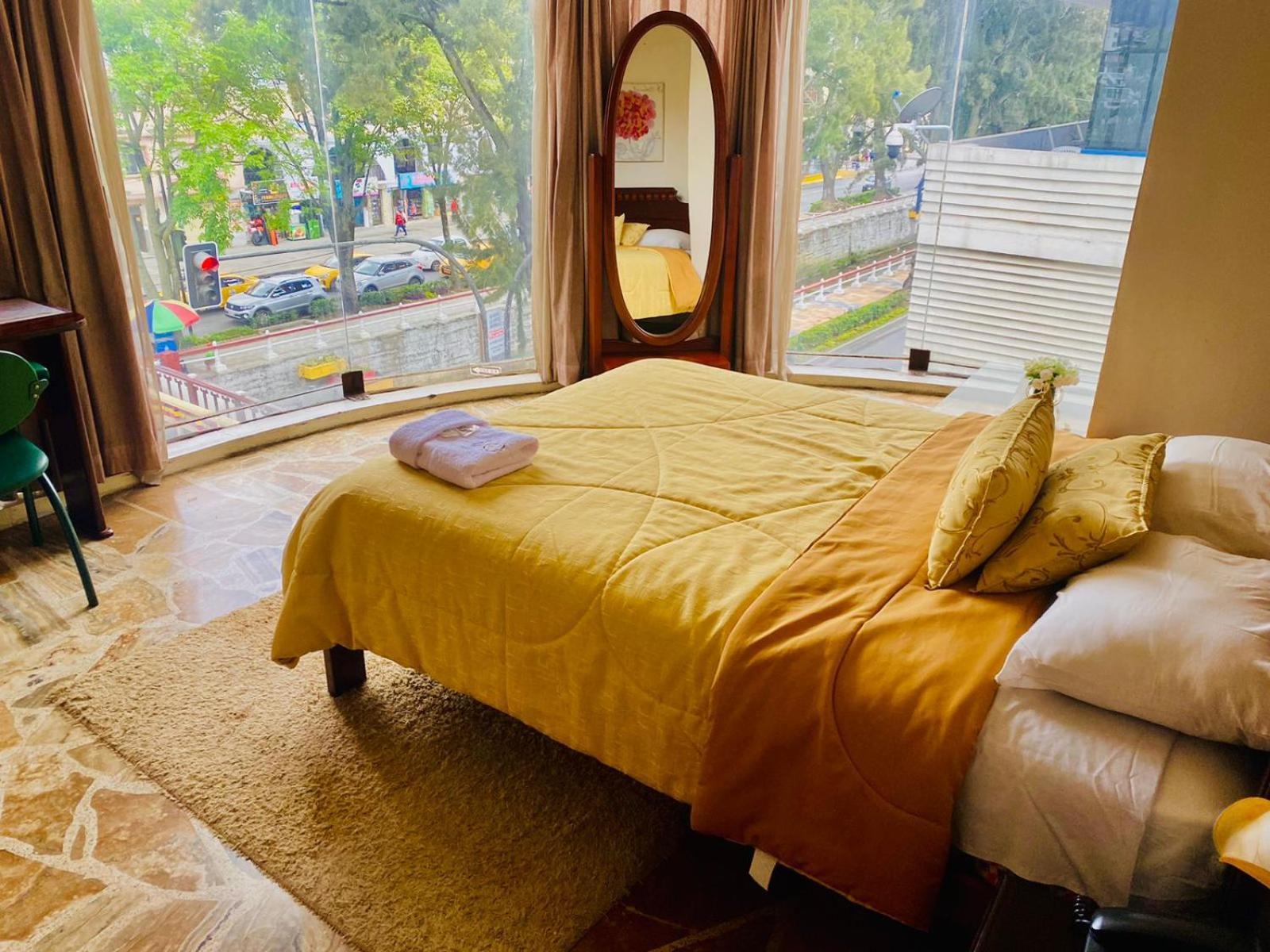 Hotel Cristal Palace Loja Εξωτερικό φωτογραφία