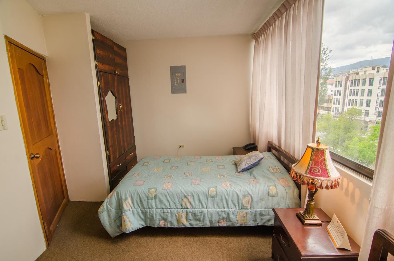 Hotel Cristal Palace Loja Εξωτερικό φωτογραφία